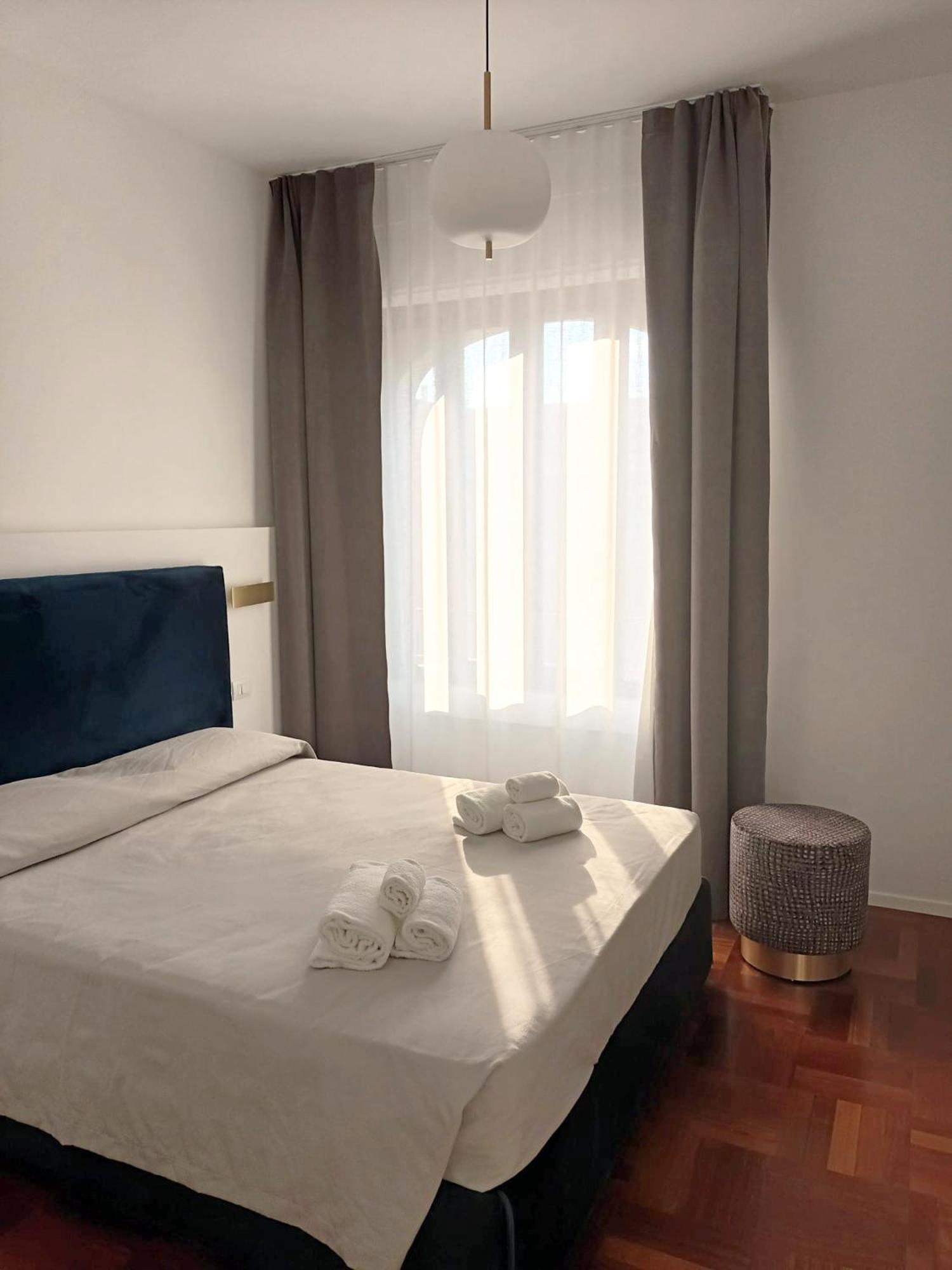 B&Bari, Via Crollalanza, Le Case Di Aurelia Guesthouse Εξωτερικό φωτογραφία